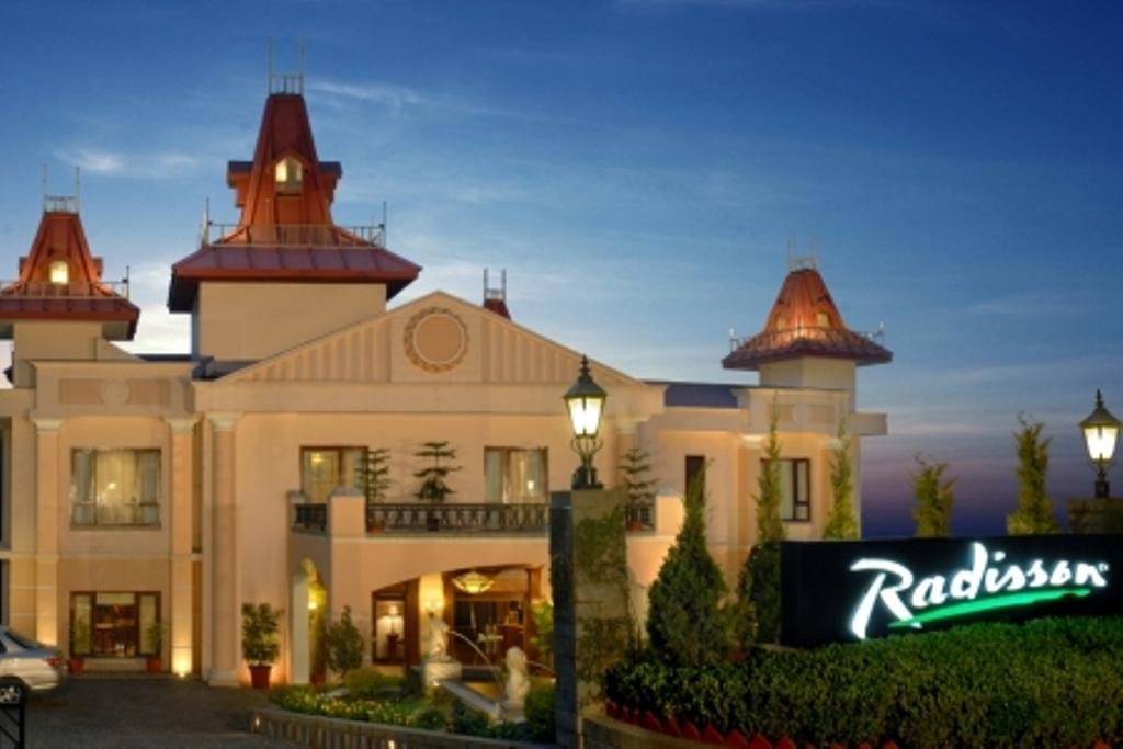 Radisson Hotel Shimla Exterior photo